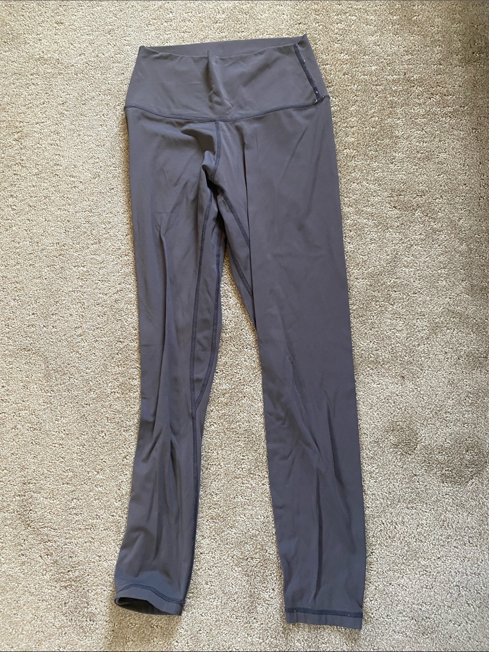 High-Waist Performance Leggings in Charcoal Gray